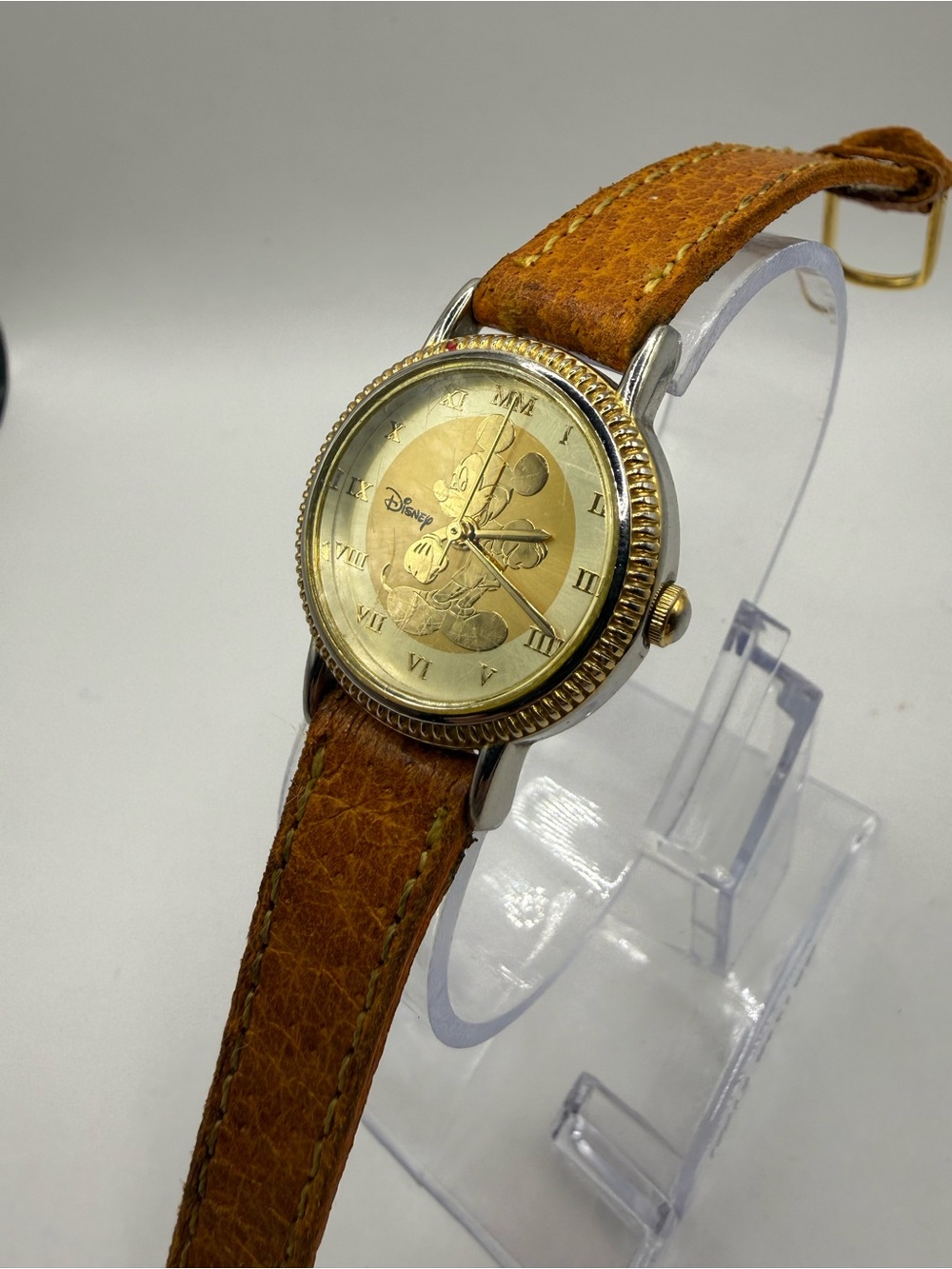Vintage Mickey Mouse Disney Seiko Women's Watch (New Battery) Brown Band MC0174 - Picture 4 of 11